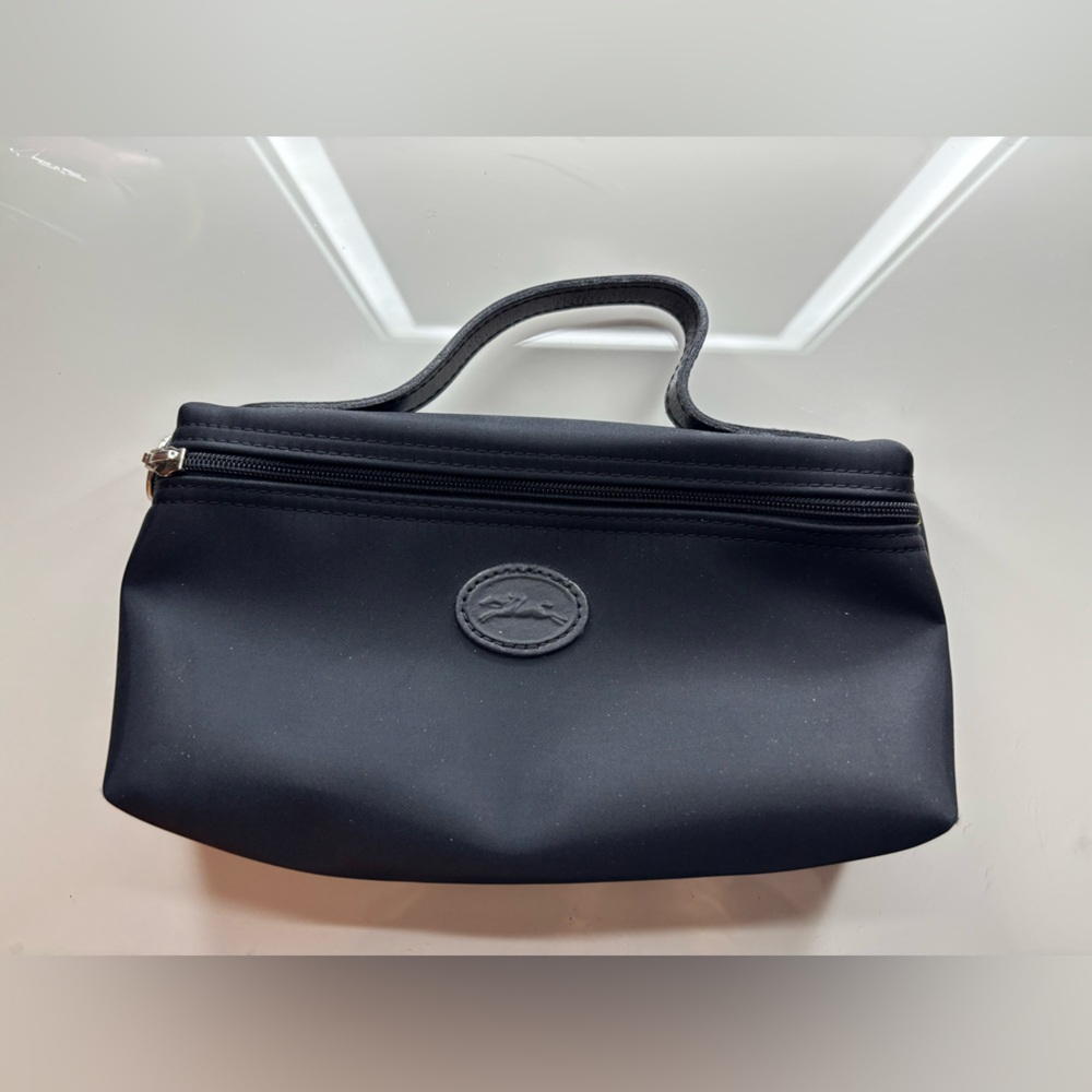 ❌SOLD❌Longchamp pouch